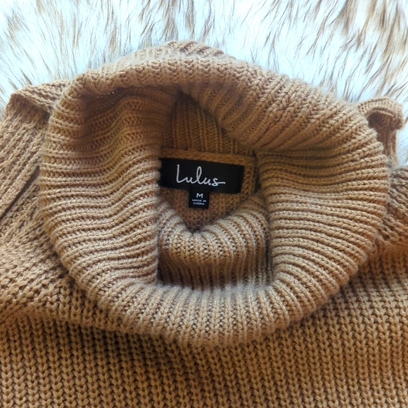 Lulus Cold Shoulder Brown Sweater Dress Size Medium - Picture 9 of 12